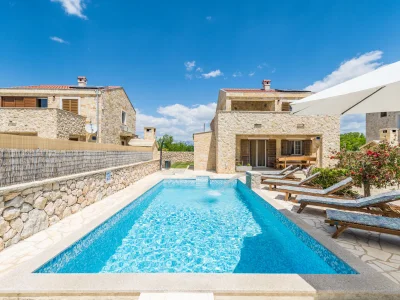 Villa Karin with heated pool - Outdoor photo 2