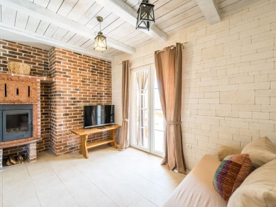 Villa Karin with heated pool - Features photo 13