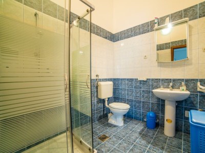 Apartment Apartments Ori - One bedroom A2 - Features photo 17