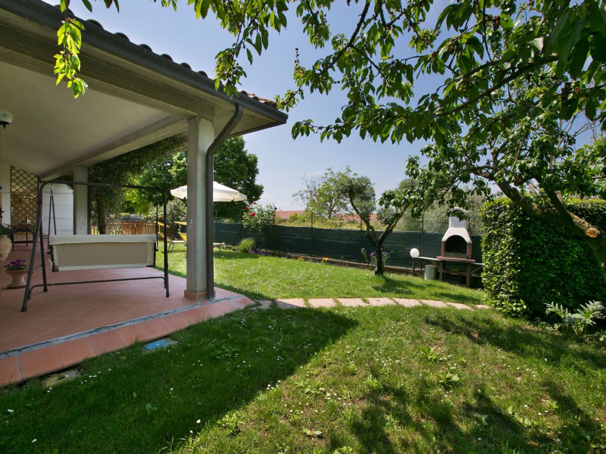 Holiday house Ferienhaus am Trasimenischen See - Outdoor photo 5