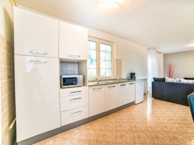 Apartment Ori - One bedroom A4 - Features photo 15