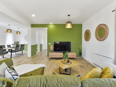 Villa with pool, jacuzzi and sauna - Features photo 13