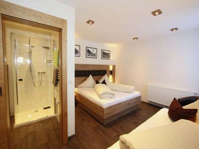 Apartment Apartment in See near Ski Slopes - Features photo 11