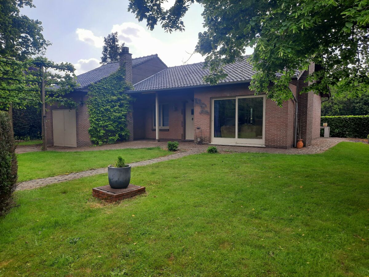 Holiday house Merksplas Villa mit Terrasse - Outdoor photo 2