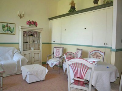 Apartment Romantic Château Stay Rhône - Features photo 16