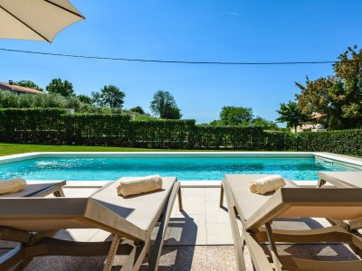 Apartment Premium Apartment Silvia II with private pool in Mekiši kod Vižinade - Apartment