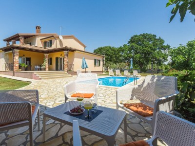 Villa Natura with Pool - Outdoor photo 5