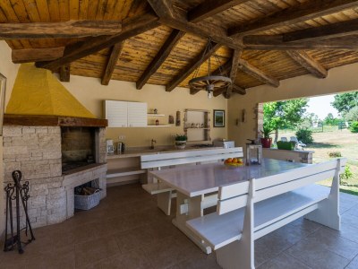 Villa Natura with Pool - Outdoor photo 10