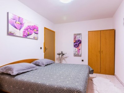 Holiday apartment Apartment Stinjan - Features photo 9