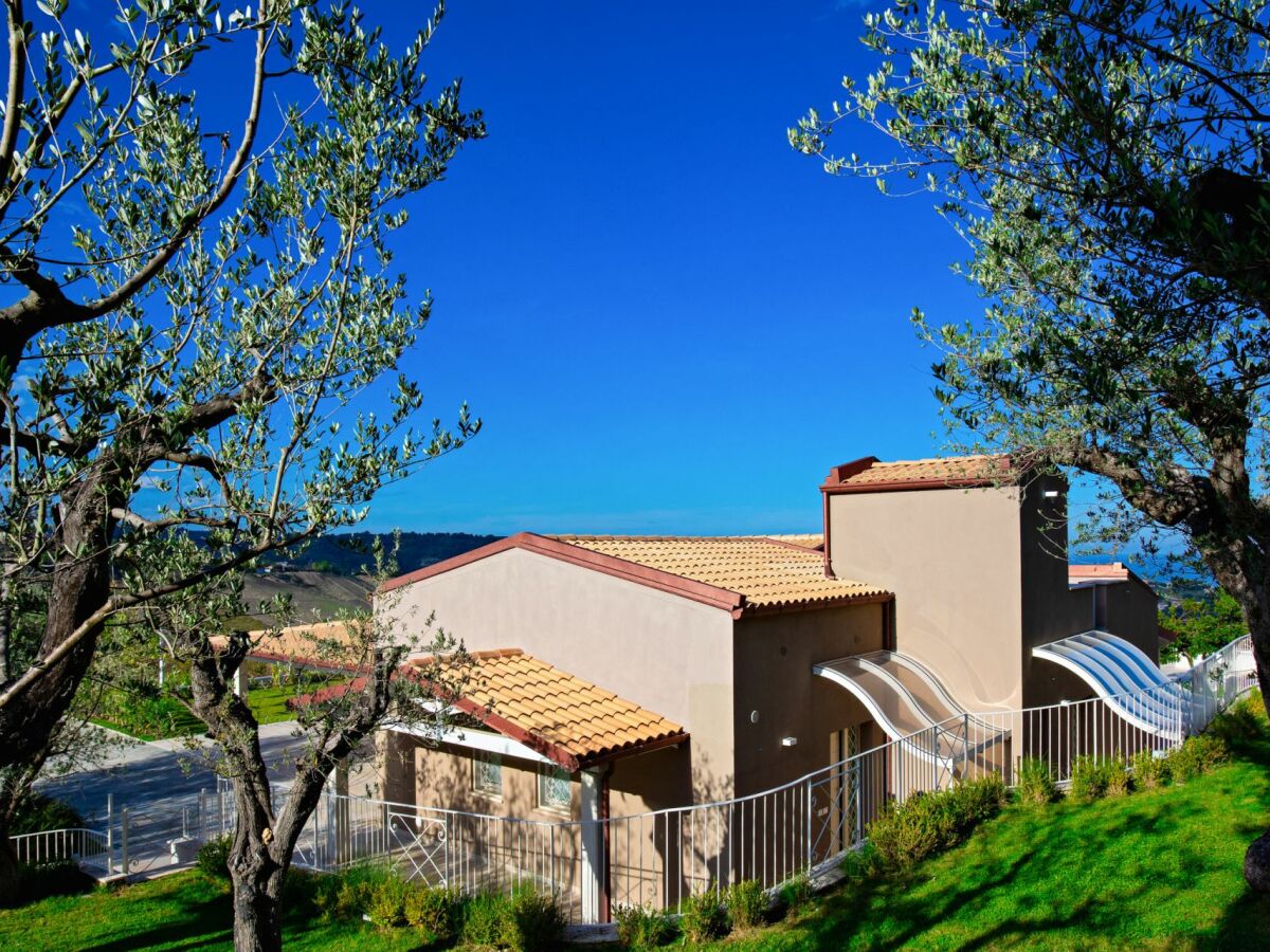 Villa Lerant - Outdoor photo 2