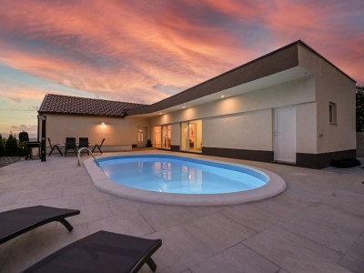 Villa Burra in Hreljin - Villa