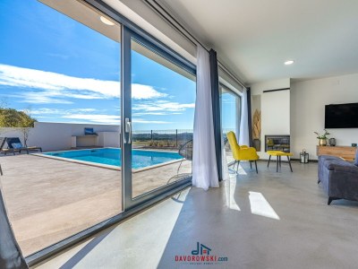 Villa Aura - Features photo 13