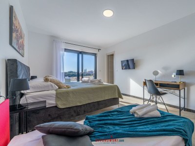 Villa Aura - Features photo 35