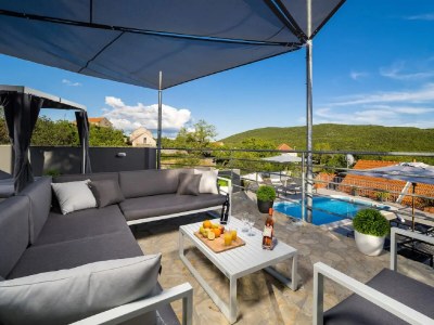 Villa Villa Vito Heated Pool , Jacuzzi & Children Playground - Outdoor photo 6