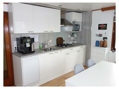 Chalet S50 - Features photo 15