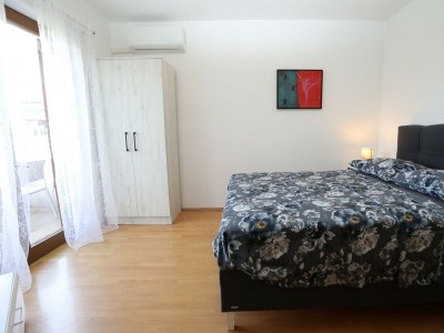 Apartment Apartment Ivan A1 with Balcony - Features photo 17