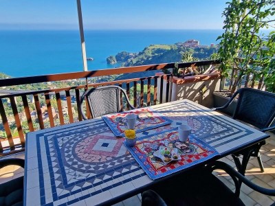 Holiday apartment Little Sunshine Taormina in Taormina - Holiday apartment