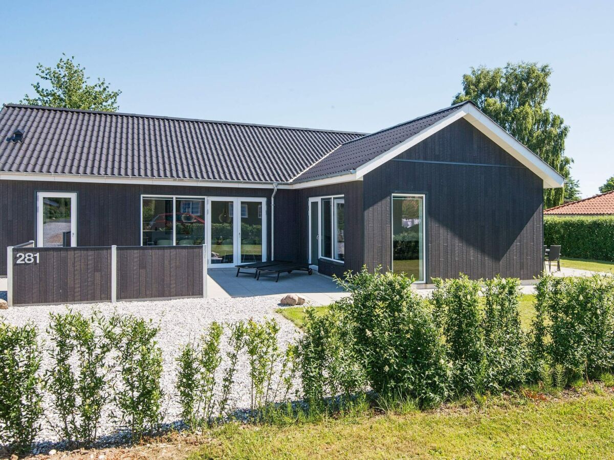 Holiday house 10 person holiday home in Juelsminde - Outdoor photo 5