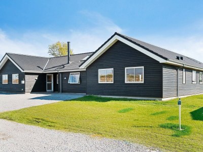 Holiday house 20 Personen Ferienhaus in Hasselberg - Outdoor photo 10
