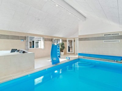 Holiday house 20 Personen Ferienhaus in Hasselberg - Outdoor photo 15