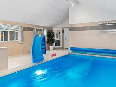 Holiday house 20 person holiday home in Hasselberg - Outdoor photo 24