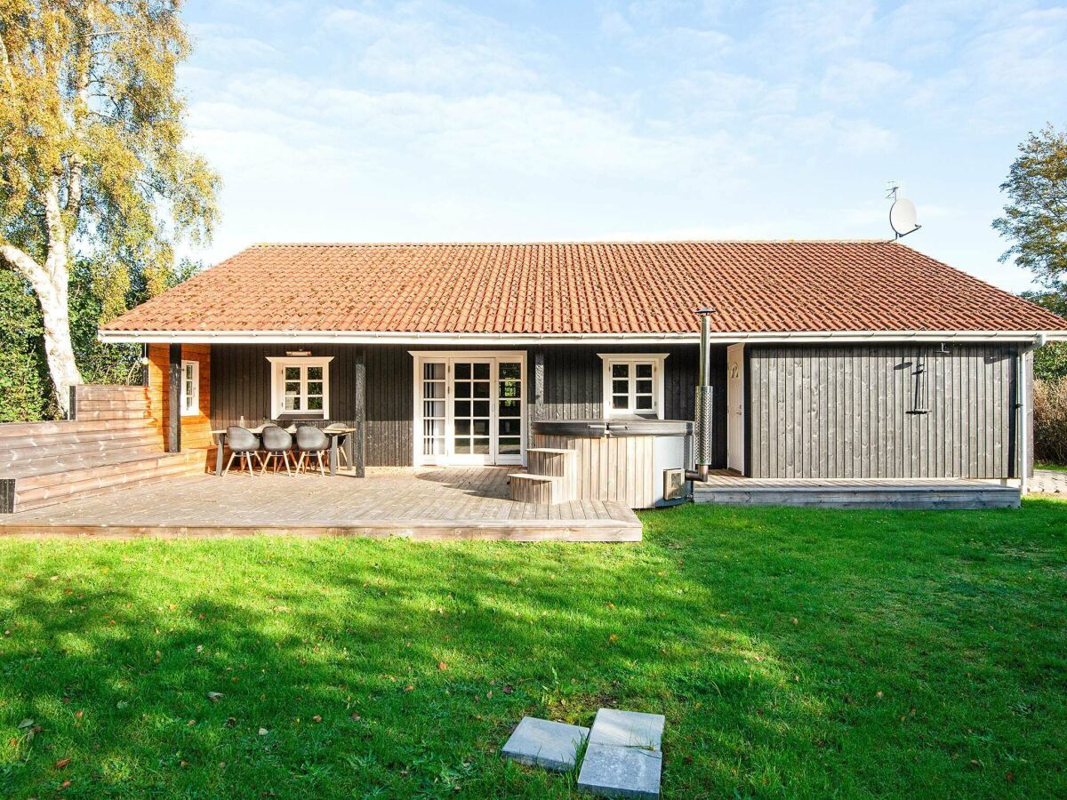Holiday house 7 Personen Ferienhaus in Grenaa - Outdoor photo 5