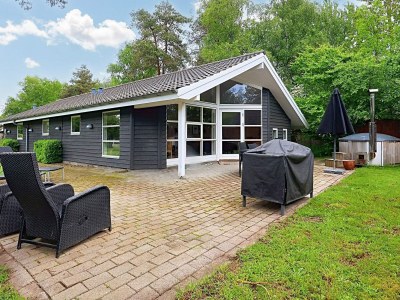 Holiday house 10 person holiday home in Væggerløse - Outdoor photo 34
