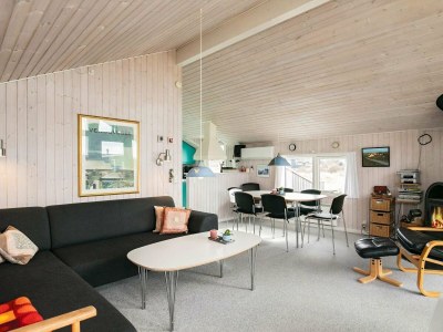 Holiday house 6 person holiday home in Hjørring-By Traum - Outdoor photo 11