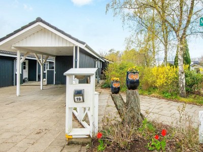Holiday house Strandparadies mit Schaukel -- By Traum Ferienwohnungen - Outdoor photo 3