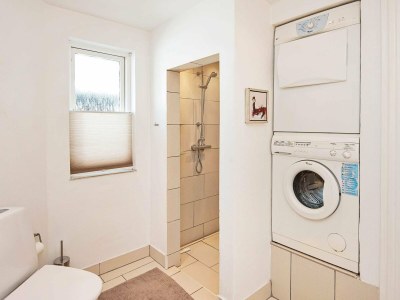 Holiday house Strandparadies mit Schaukel -- By Traum Ferienwohnungen - Outdoor photo 15