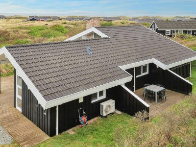 Holiday house Luxury Retreat with Sea View - Outdoor photo 8