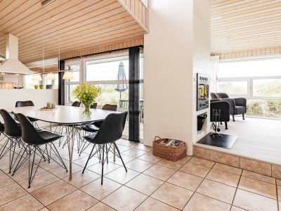 Holiday house Luxury Retreat with Sea View - Outdoor photo 22