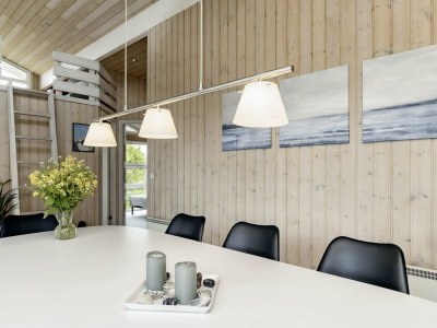 Holiday house Luxury Retreat with Sea View - Outdoor photo 31