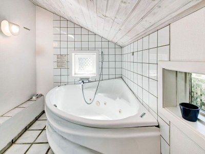 Holiday house Charmantes Strandhaus -- By Traum Ferienwohnungen - Outdoor photo 13