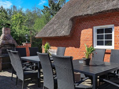 Holiday house 12 Personen Ferienhaus in Væggerløse-By Traum - Outdoor photo 16