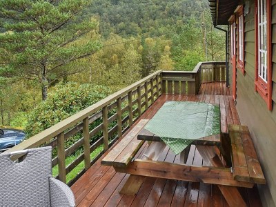 Holiday house 4 person holiday home in Leirvik i Sogn - Outdoor photo 2