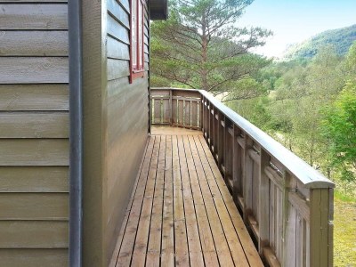 Holiday house 4 person holiday home in Leirvik i Sogn - Outdoor photo 10