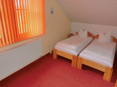 Holiday house Schöne Doppelhaushälfte mit Terrasse in Schirgiswalde - Features photo 16