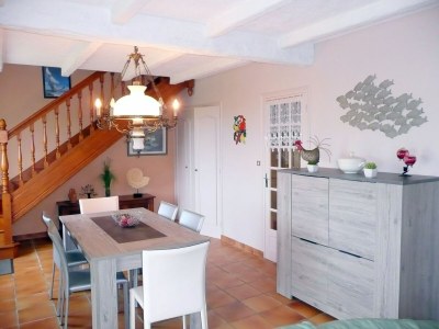 Holiday house Holiday Home by Roscoff Beach and Horse Racing - Features photo 17