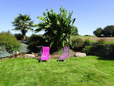 Holiday house Holiday Home in Guerlesquin near Lake - Outdoor photo 4