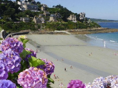 Holiday house Holiday Home in Guerlesquin near Lake - Environment photo 24