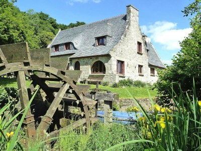 Holiday house Mill in Brittany by River Aulne with Kayaks in Central Brittany - Holiday house