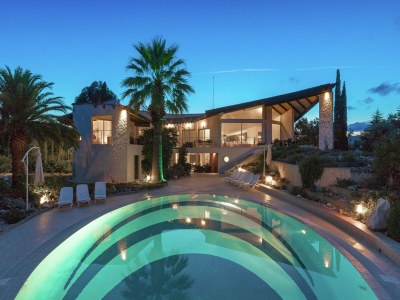 Villa Großzügig gestaltete Villa mit Meerblick in Cannes Region - Villa