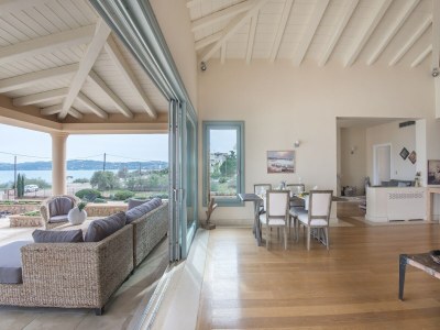 Villa Villa in Peloponnes am Petrothalassa Strand - Features photo 19