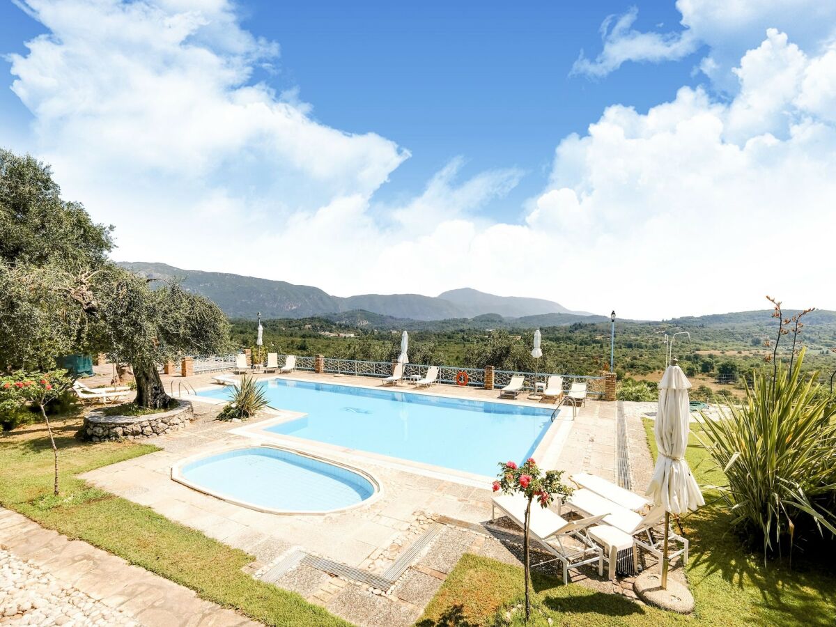 Apartment Apartment in Paleokastrites with Pool - Outdoor photo 2