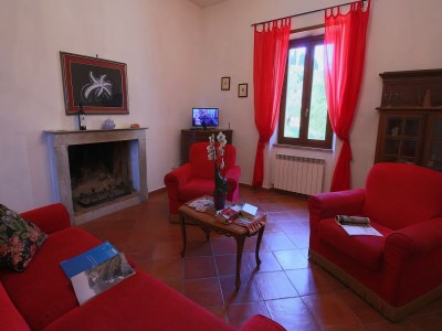 Farmhouse Farmhouse in Gualdo near Lake Trasimeno - Features photo 20