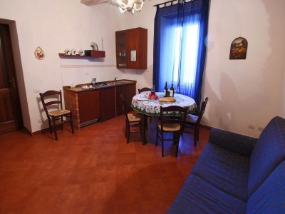 Farmhouse Farmhouse with Pool – Pets Welcome! - Features photo 16