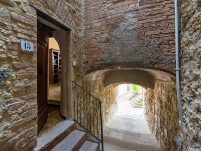 Holiday house Cozy 2-Bedroom Apartment - Outdoor photo 2