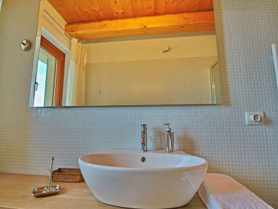 Holiday house Cottage in Montelabbate with Pool & Forest - Features photo 28