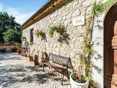 Holiday house Cottage in Bomba near Lake Bomba - Outdoor photo 6